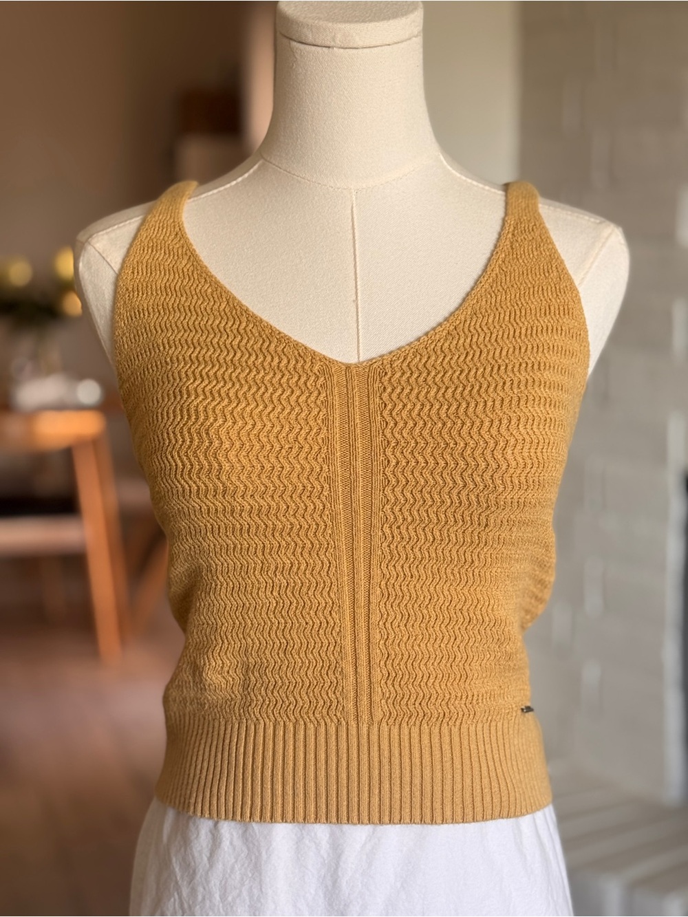 Abercrombie & Fitch Mustard Knit Tank Top – Size M - Picture 2 of 7